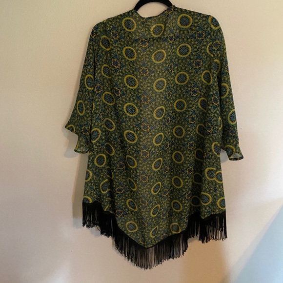 Patterned Kimono - Picture 2 of 2